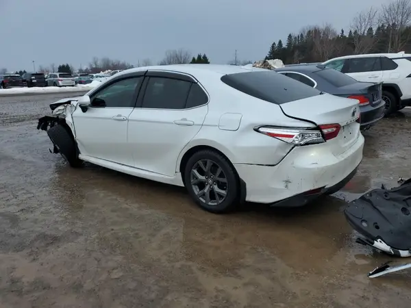 4T1B21HKXJU001175 2018 TOYOTA CAMRY - Image 2