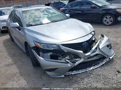4T1B21HKXJU007042 2018 TOYOTA CAMRY