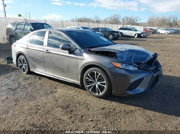 4T1B21HKXKU517358 2019 TOYOTA CAMRY - Image 1