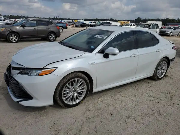 4T1B21HKXKU520289 2019 TOYOTA CAMRY - Image 1