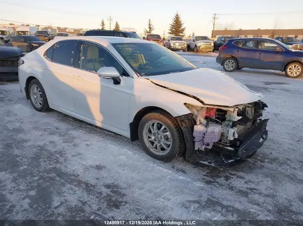 4T1B21HKXPU019166 2023 TOYOTA CAMRY - Image 1