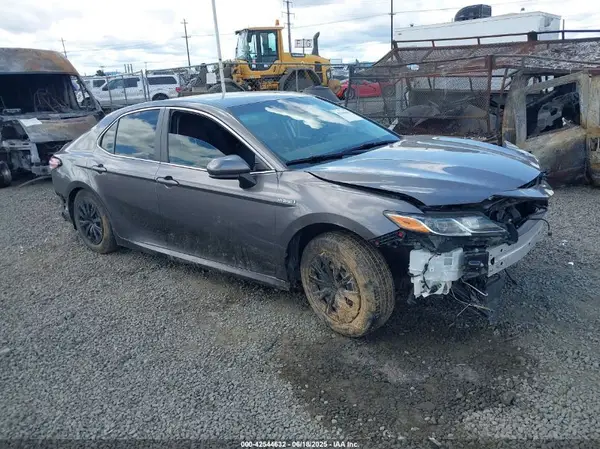 4T1B31HK0JU004129 2018 TOYOTA CAMRY - Image 1