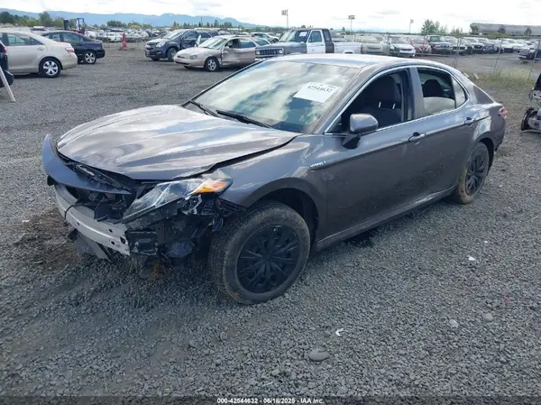4T1B31HK0JU004129 2018 TOYOTA CAMRY - Image 2