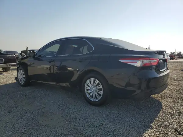4T1B31HK0JU004521 2018 TOYOTA CAMRY - Image 2