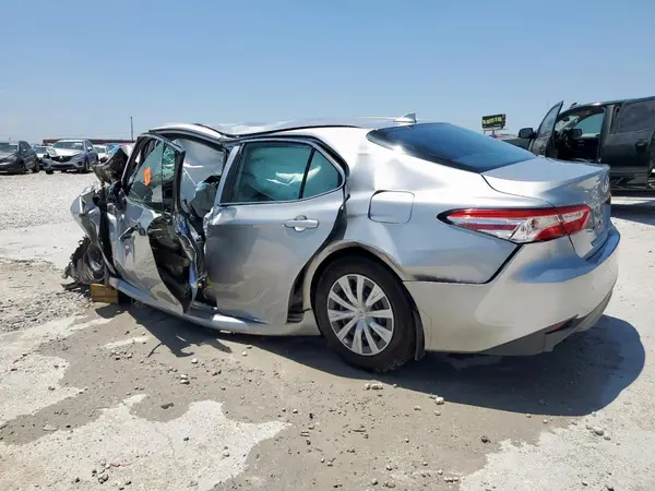4T1B31HK0KU007324 2019 TOYOTA CAMRY - Image 2