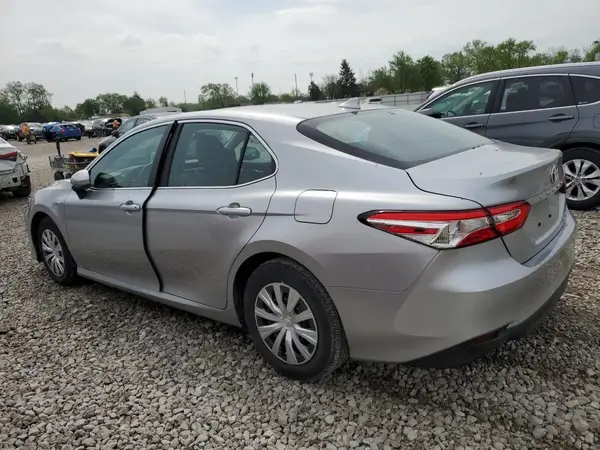 4T1B31HK0KU517804 2019 TOYOTA CAMRY - Image 2
