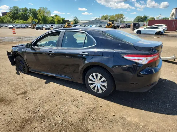 4T1B31HK1JU501142 2018 TOYOTA CAMRY - Image 2