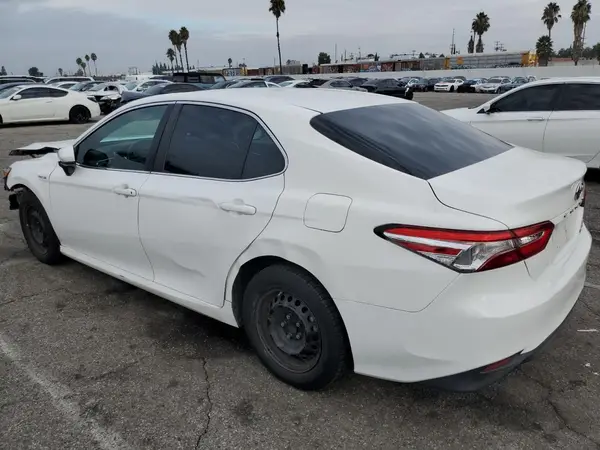 4T1B31HK1JU501514 2018 TOYOTA CAMRY - Image 2