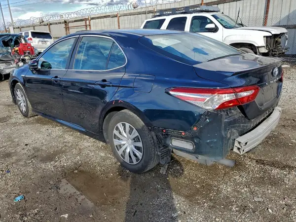 4T1B31HK1JU504851 2018 TOYOTA CAMRY - Image 2