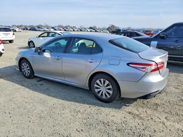 4T1B31HK1JU508639 2018 TOYOTA CAMRY - Image 2