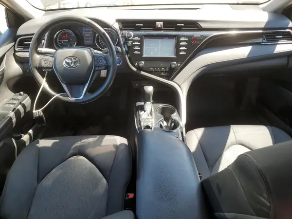 4T1B31HK1KU006084 2019 TOYOTA CAMRY - Image 8