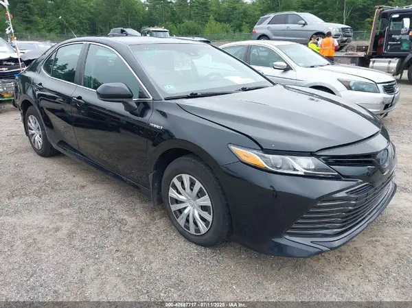 4T1B31HK2JU508357 2018 TOYOTA CAMRY - Image 1
