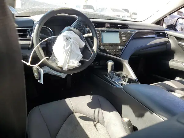 4T1B31HK2KU517027 2019 TOYOTA CAMRY - Image 8