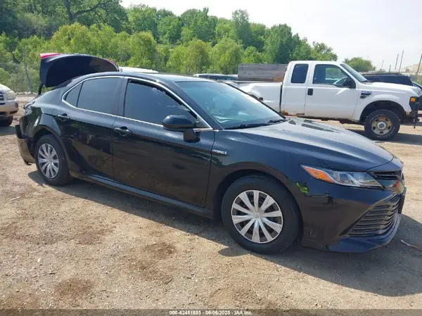 4T1B31HK3JU501224 2018 TOYOTA CAMRY - Image 1