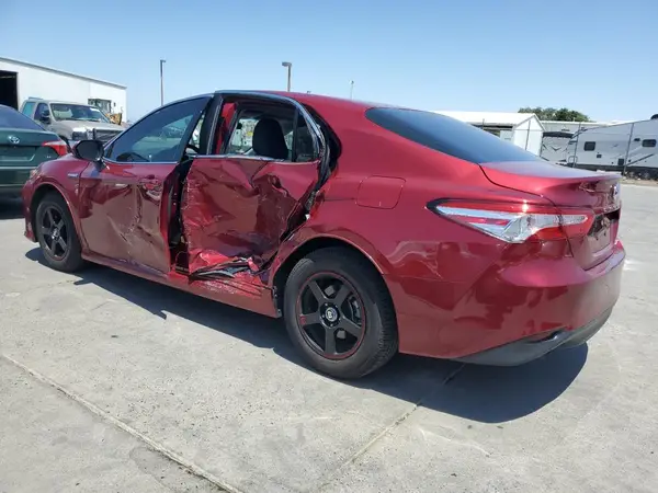 4T1B31HK3JU504706 2018 TOYOTA CAMRY - Image 2