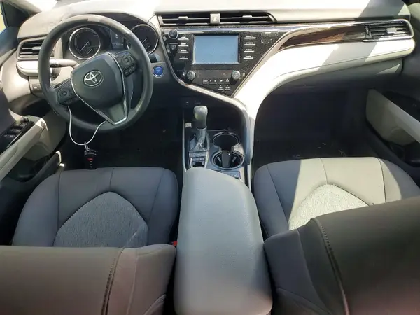 4T1B31HK3KU006586 2019 TOYOTA CAMRY - Image 8