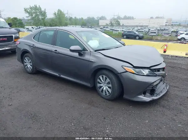4T1B31HK3KU510944 2019 TOYOTA CAMRY - Image 1