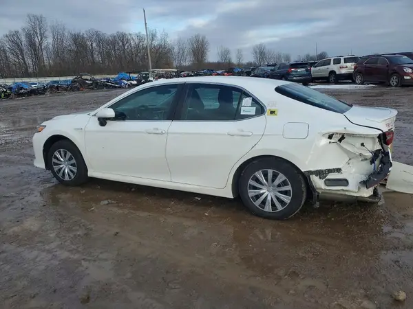 4T1B31HK4JU002268 2018 TOYOTA CAMRY - Image 2
