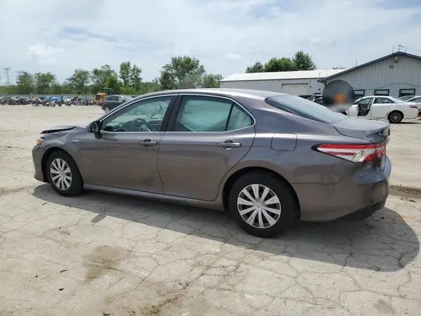 4T1B31HK4JU504097 2018 TOYOTA CAMRY - Image 2