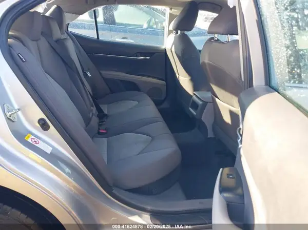 4T1B31HK4KU005205 2019 TOYOTA CAMRY - Image 8