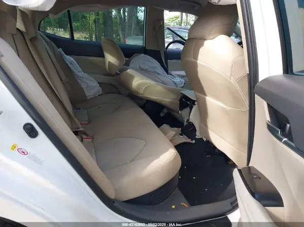 4T1B31HK4KU005351 2019 TOYOTA CAMRY - Image 8