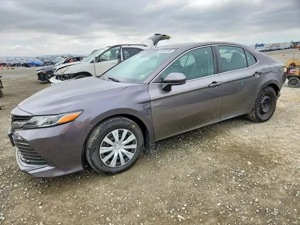 4T1B31HK5JU001792 2018 TOYOTA CAMRY - Image 1