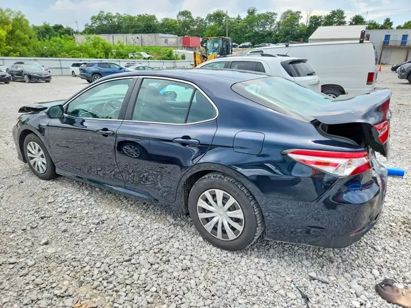 4T1B31HK5JU500818 2018 TOYOTA CAMRY - Image 2