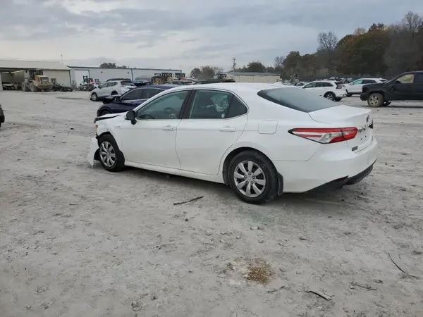 4T1B31HK5KU007464 2019 TOYOTA CAMRY - Image 2