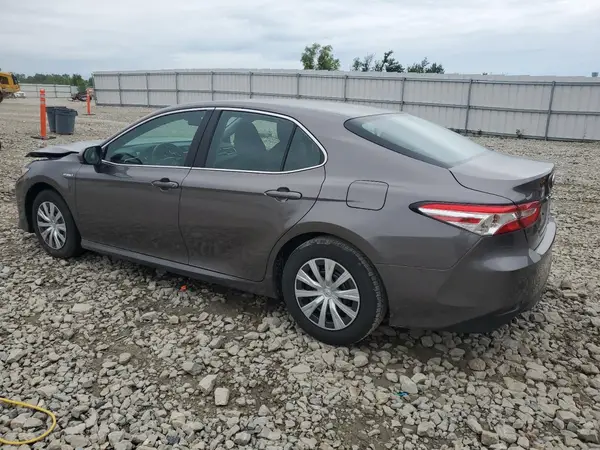 4T1B31HK6JU504330 2018 TOYOTA CAMRY - Image 2