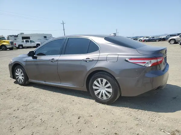 4T1B31HK6KU512512 2019 TOYOTA CAMRY - Image 2