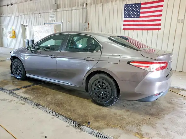 4T1B31HK8JU002029 2018 TOYOTA CAMRY - Image 2
