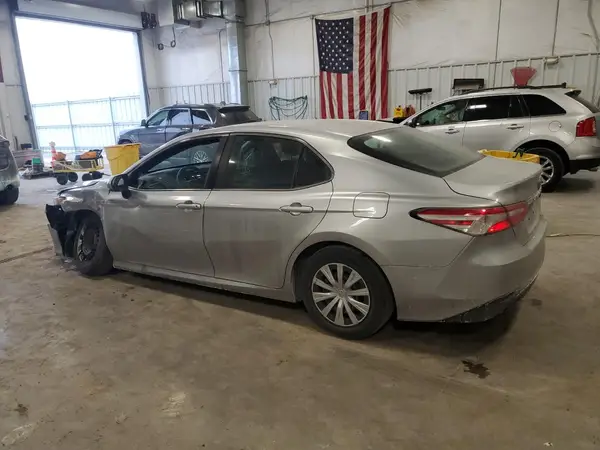 4T1B31HK8JU002533 2018 TOYOTA CAMRY - Image 2
