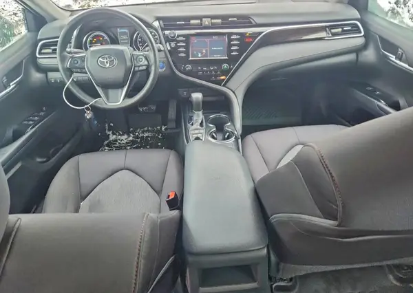 4T1B31HK8JU500960 2018 TOYOTA CAMRY - Image 8