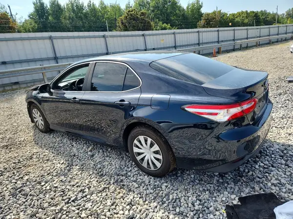 4T1B31HK8JU502496 2018 TOYOTA CAMRY - Image 2