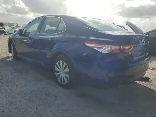 4T1B31HK8JU503731 2018 TOYOTA CAMRY - Image 2