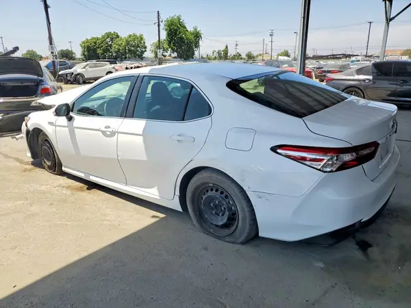 4T1B31HK8JU506113 2018 TOYOTA CAMRY - Image 2