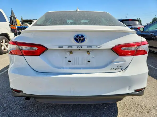 2019 TOYOTA CAMRY COPART lot 62049376 auction photo 6