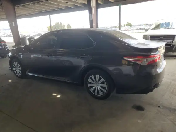 4T1B31HK9JU500370 2018 TOYOTA CAMRY - Image 2