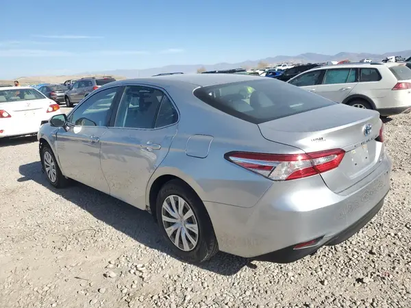 4T1B31HK9JU503429 2018 TOYOTA CAMRY - Image 2