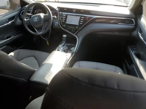 4T1B31HK9JU504127 2018 TOYOTA CAMRY - Image 8