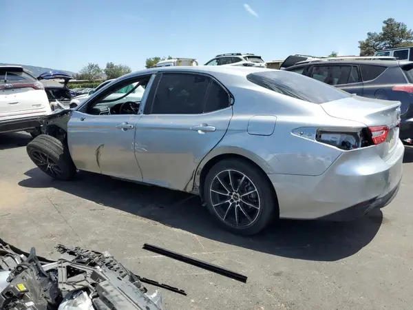 4T1B31HKXJU500670 2018 TOYOTA CAMRY - Image 2