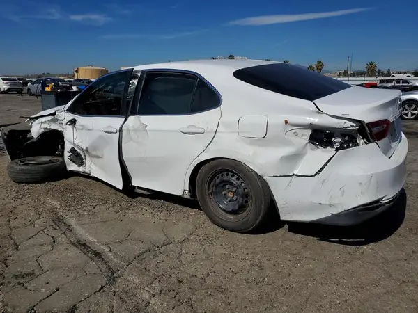 4T1B31HKXJU502211 2018 TOYOTA CAMRY - Image 2
