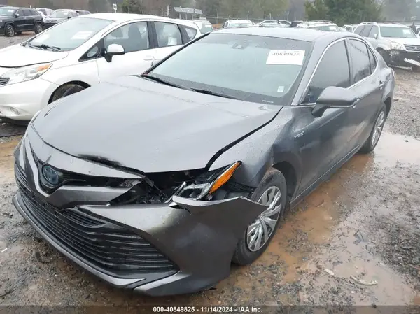 4T1B31HKXJU502452 2018 TOYOTA CAMRY - Image 2