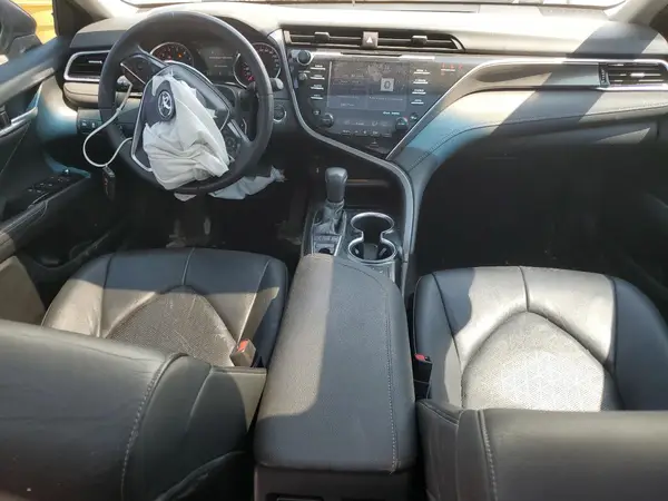 4T1B61HK0JU003084 2018 TOYOTA CAMRY - Image 8