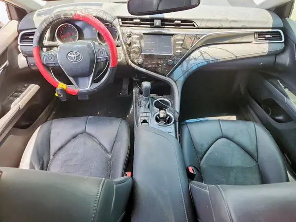 4T1B61HK0JU013923 2018 TOYOTA CAMRY - Image 8