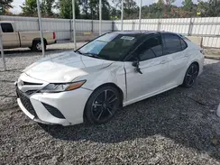 4T1B61HK0JU027305 2018 TOYOTA CAMRY