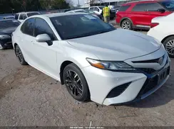 4T1B61HK0JU031080 2018 TOYOTA CAMRY