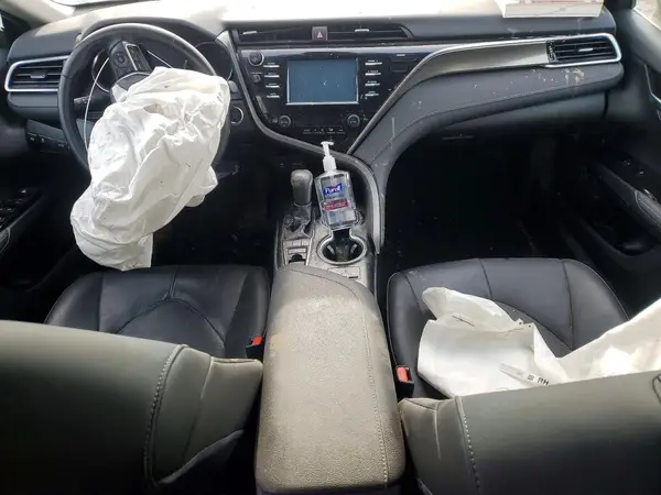 4T1B61HK0JU051166 2018 TOYOTA CAMRY - Image 8