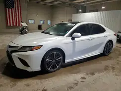 4T1B61HK0JU052690 2018 TOYOTA CAMRY