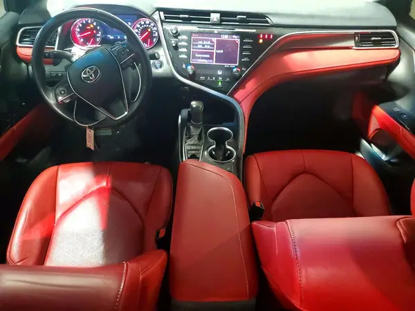 4T1B61HK0JU052690 2018 TOYOTA CAMRY - Image 8